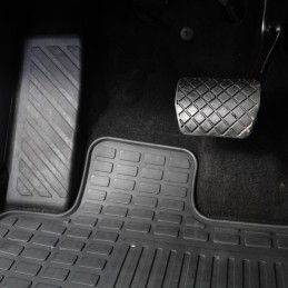 SET COVORASE AUTO CAUCIUC UMBRELLA PENTRU VW TOUAREG (2011-2018)
