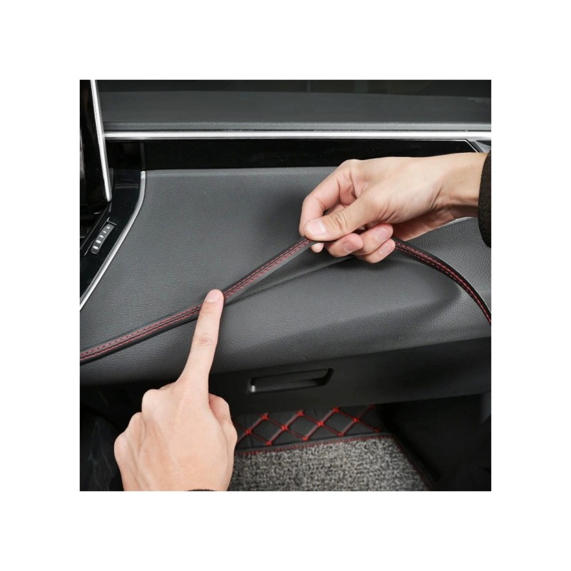 Banda autoadeziva imitatie piele neagra cu cusaturi diverse 2m Banda autoadeziva imitatie piele neagra cu cusaturi diverse 2m